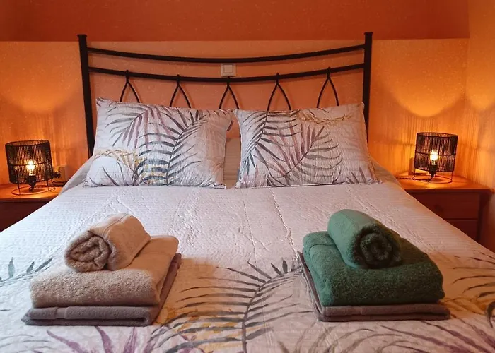 Casa Millar. * Huergas de Gordon